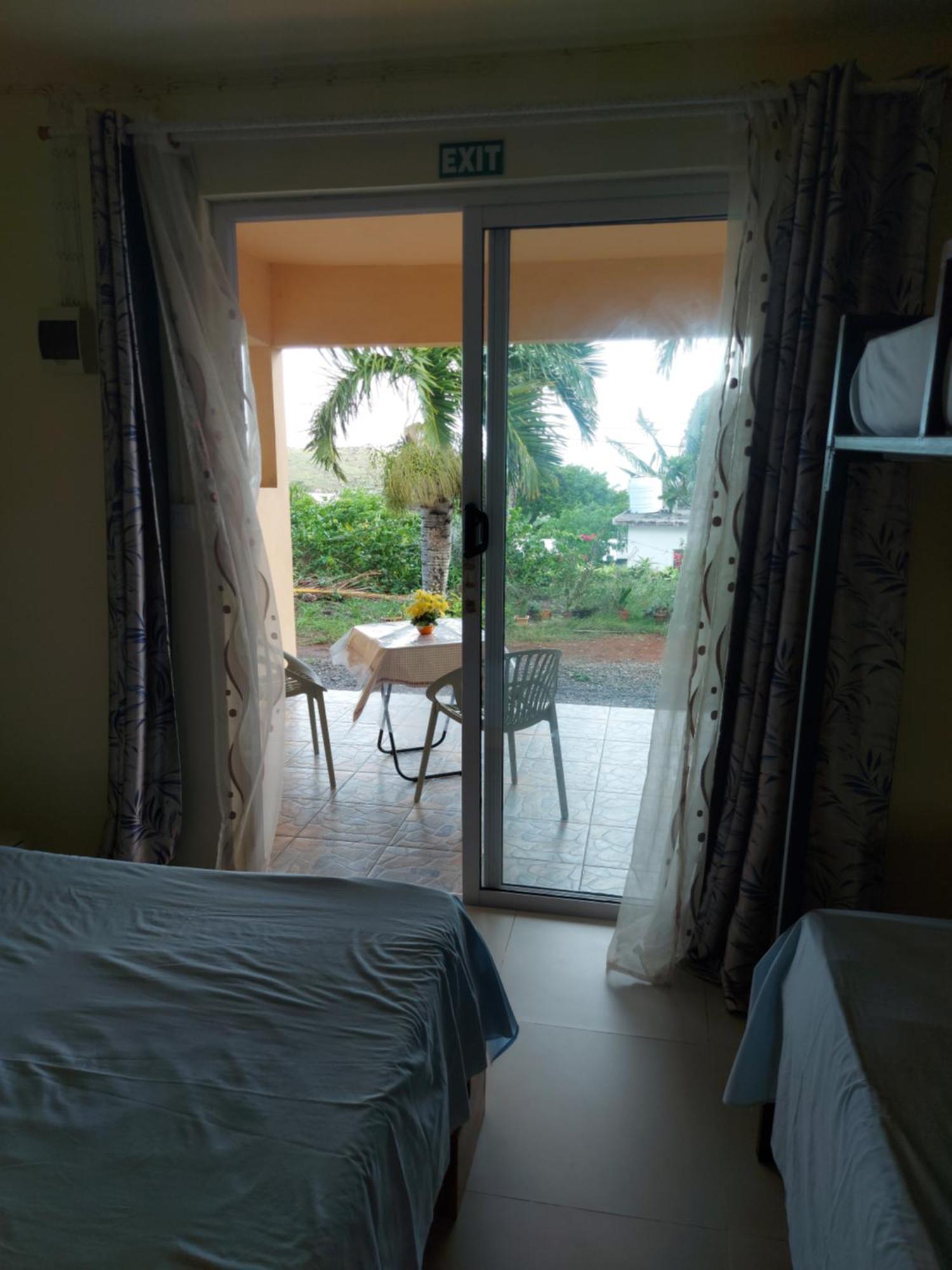 Ocean Viewpoint Lodge Port Mathurin Exterior photo
