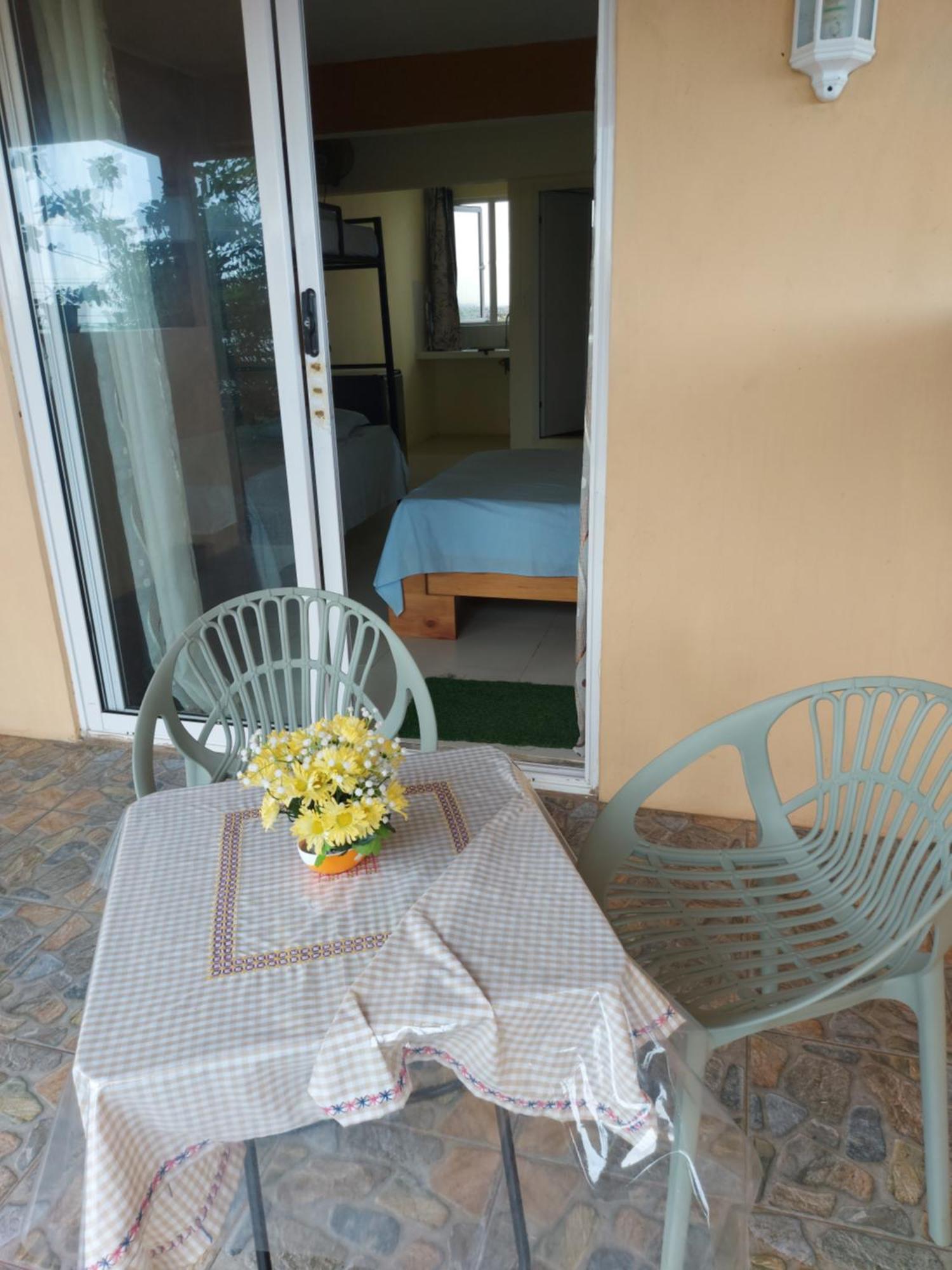 Ocean Viewpoint Lodge Port Mathurin Exterior photo